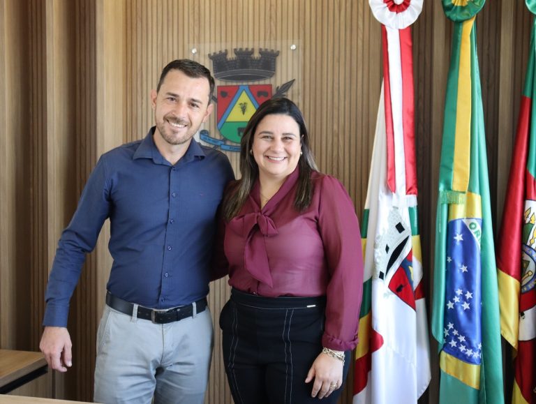 Lais Moreira é empossada como secretária municipal em Formigueiro